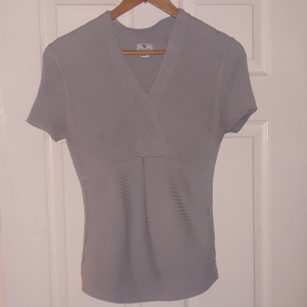 A Nice Gray Worthington sweater shirt